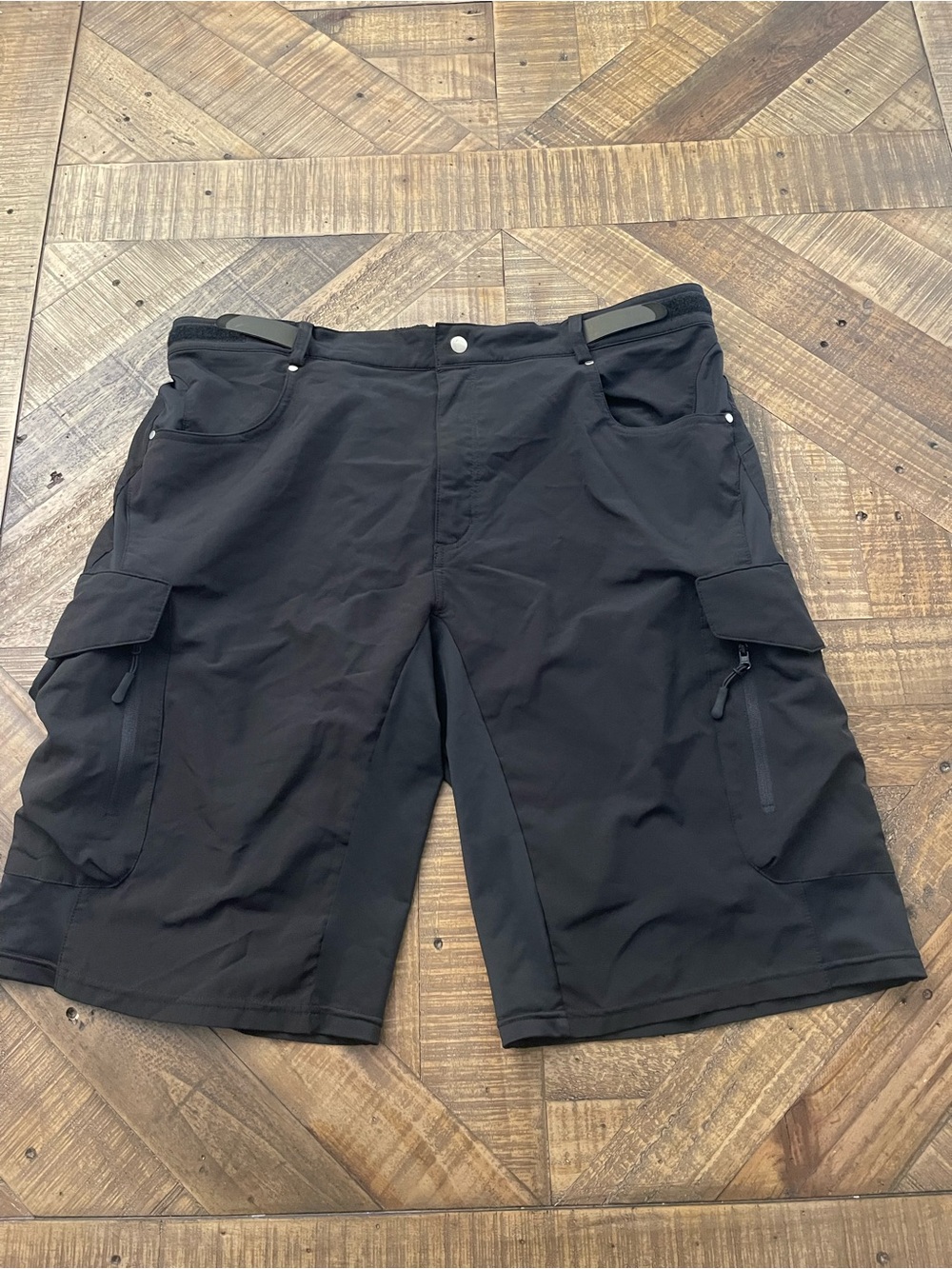 Men's Technical MTB Mountain Bike Cargo Shorts - Black - Size XXXL